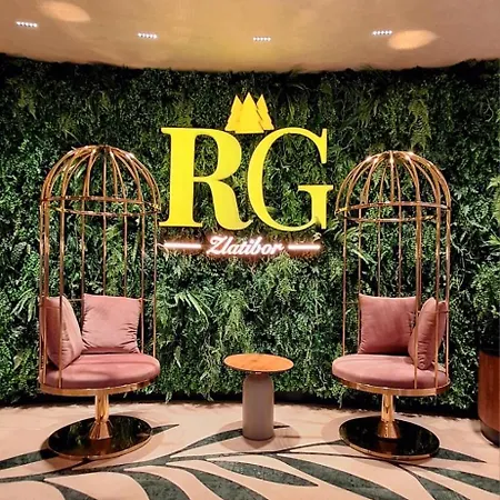 Royal Luxury Lara Appartamento *